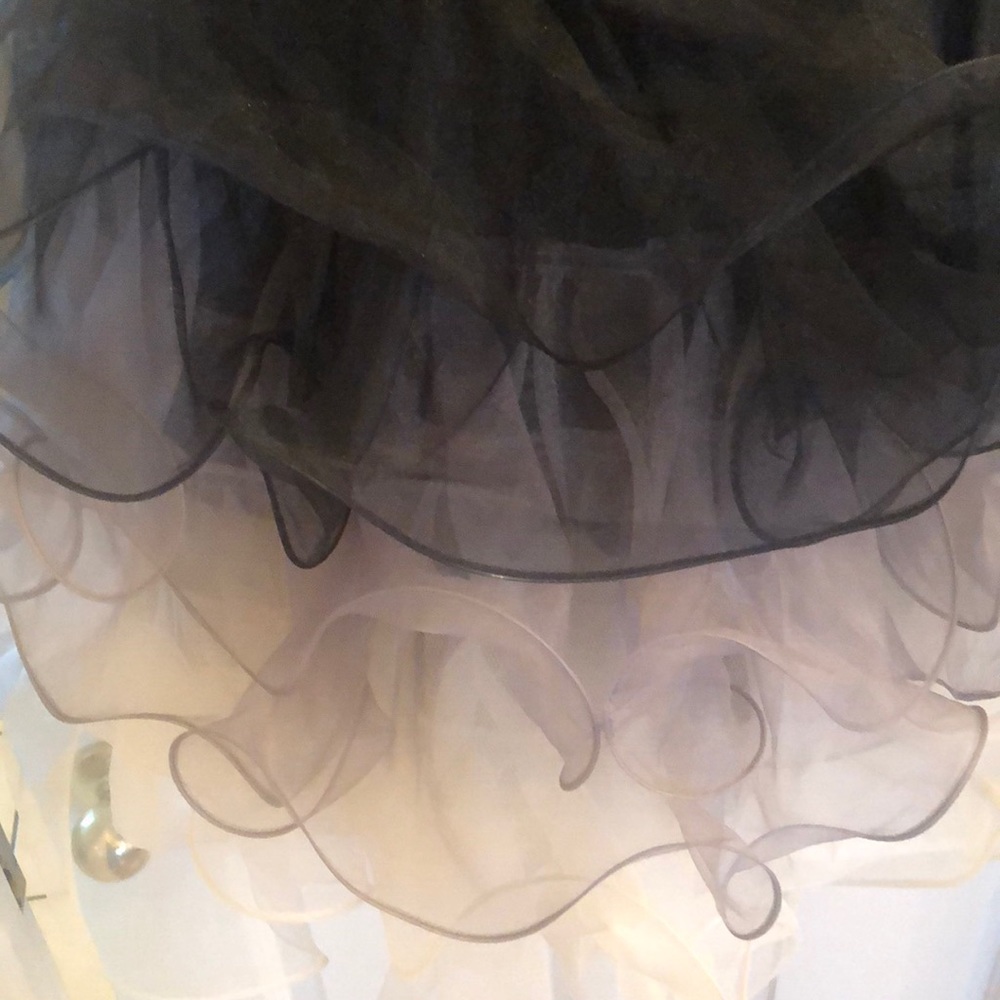 Betsey Johnson Prom Dress - Picture 5 of 7